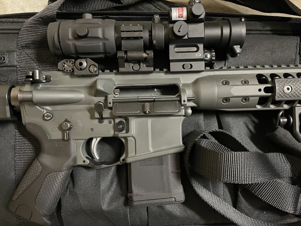 AT3™ Magnified AR-15 Red Dot with Laser Sight Kit | LEOS and RRDM