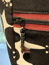 #5 Nessarose's Wickedly Witchy Red Shoes Zipper Pulls in Matte Black and Enamel