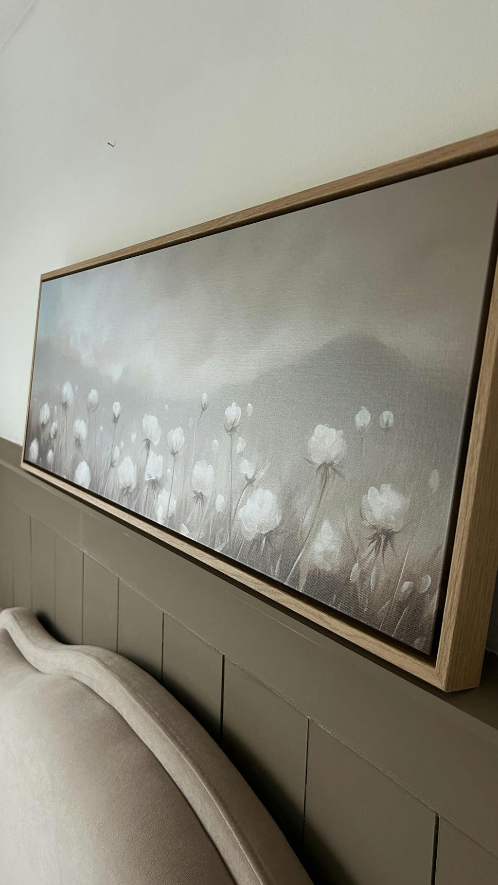 Vintage White Wild Flower Above Bed Decor Framed Canvas Wall Decor