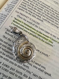 Thalassa Sea Snail Pendant - 18k Gold & Sterling Silver Pendant