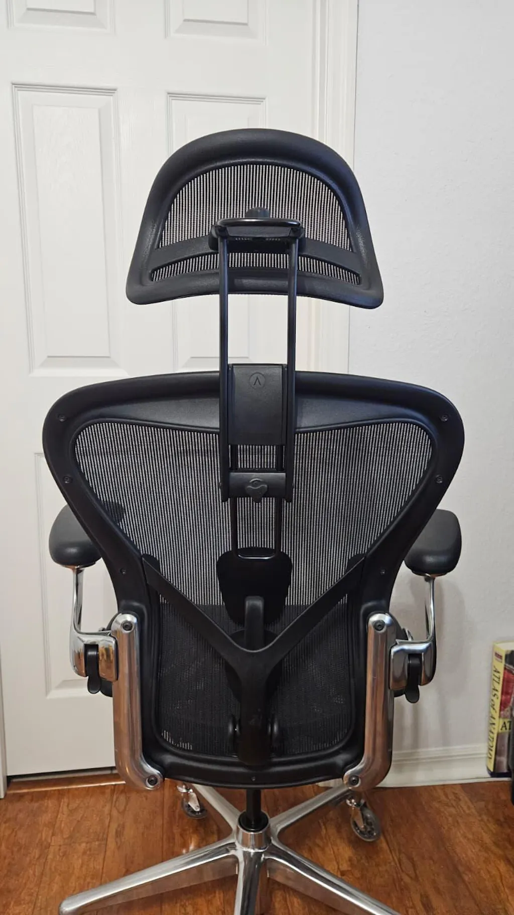 Atlas Headrest