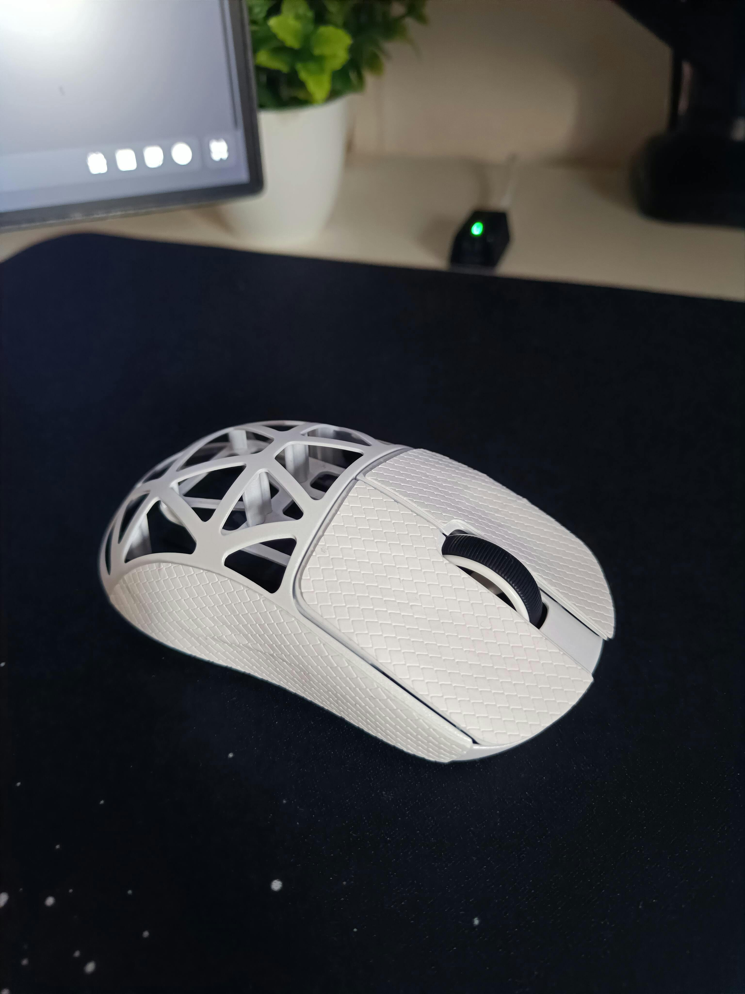 Attack Shark R2 Ultralight Wireless Gaming Mouse | 45g | 8K