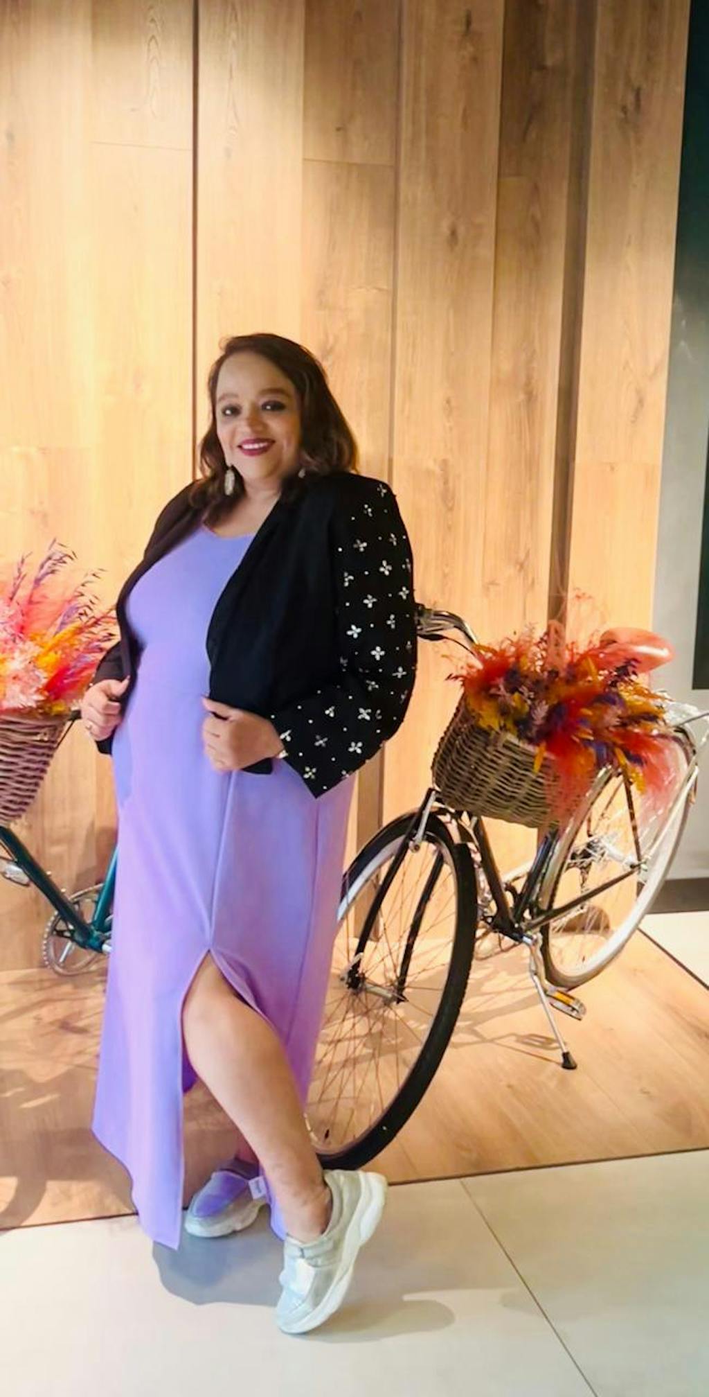 Black Deluxe Sleeve Ornamented Blazer