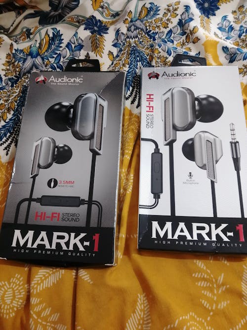 MARK-1 EARPHONE