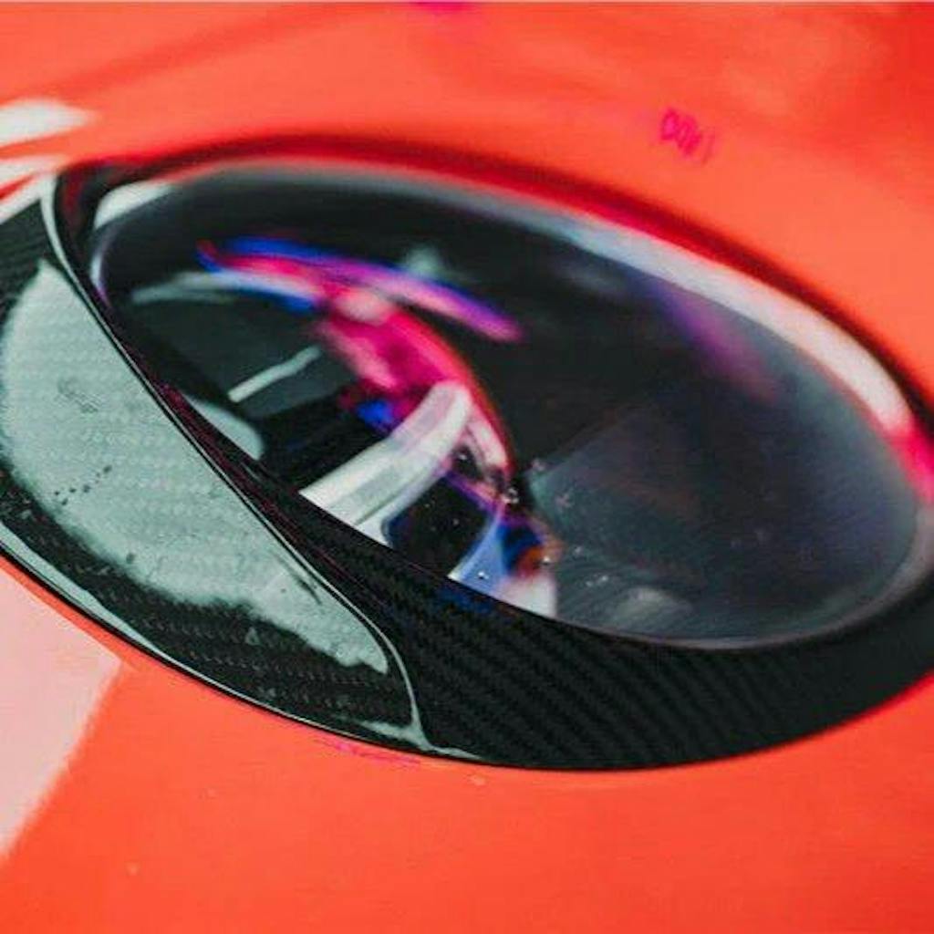 Porsche 911 992 (2019–2022) – Carbon Fiber Headlight Eyelid Covers