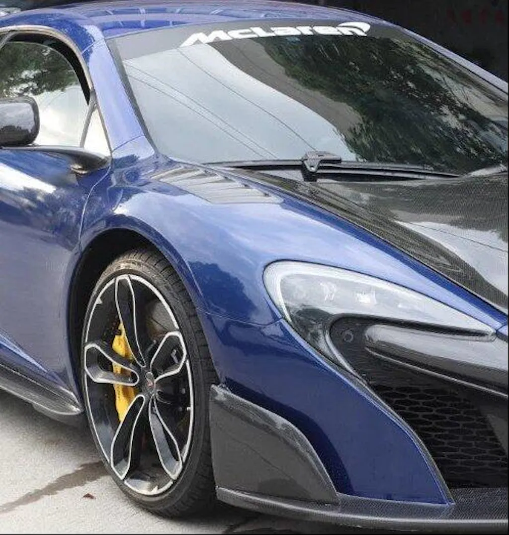 McLaren 650S - Carbon Fiber Vented Fenders