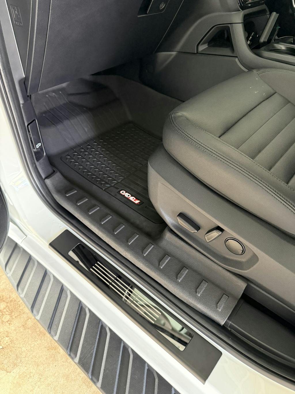 7D Injection Floor Mats for Ford Everest Next-Gen 2022-Onwards