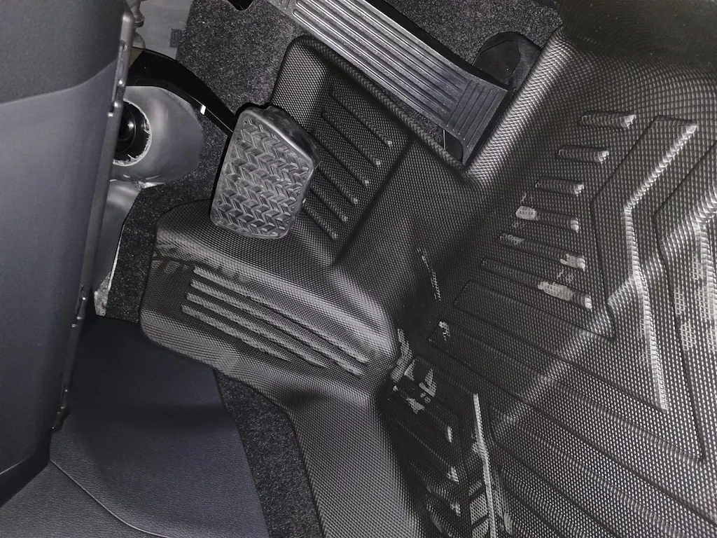 Double-Layer Car Floor Mats for Toyota RAV4 2019-2026