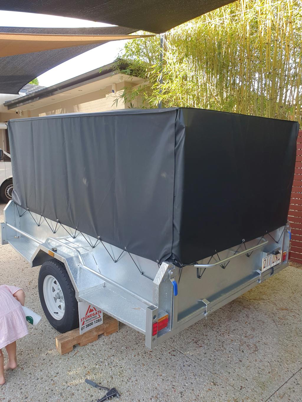 Universal Cage Trailer Tonneau Cover To Fit 8 x 5 x 3 Foot Cage Traile