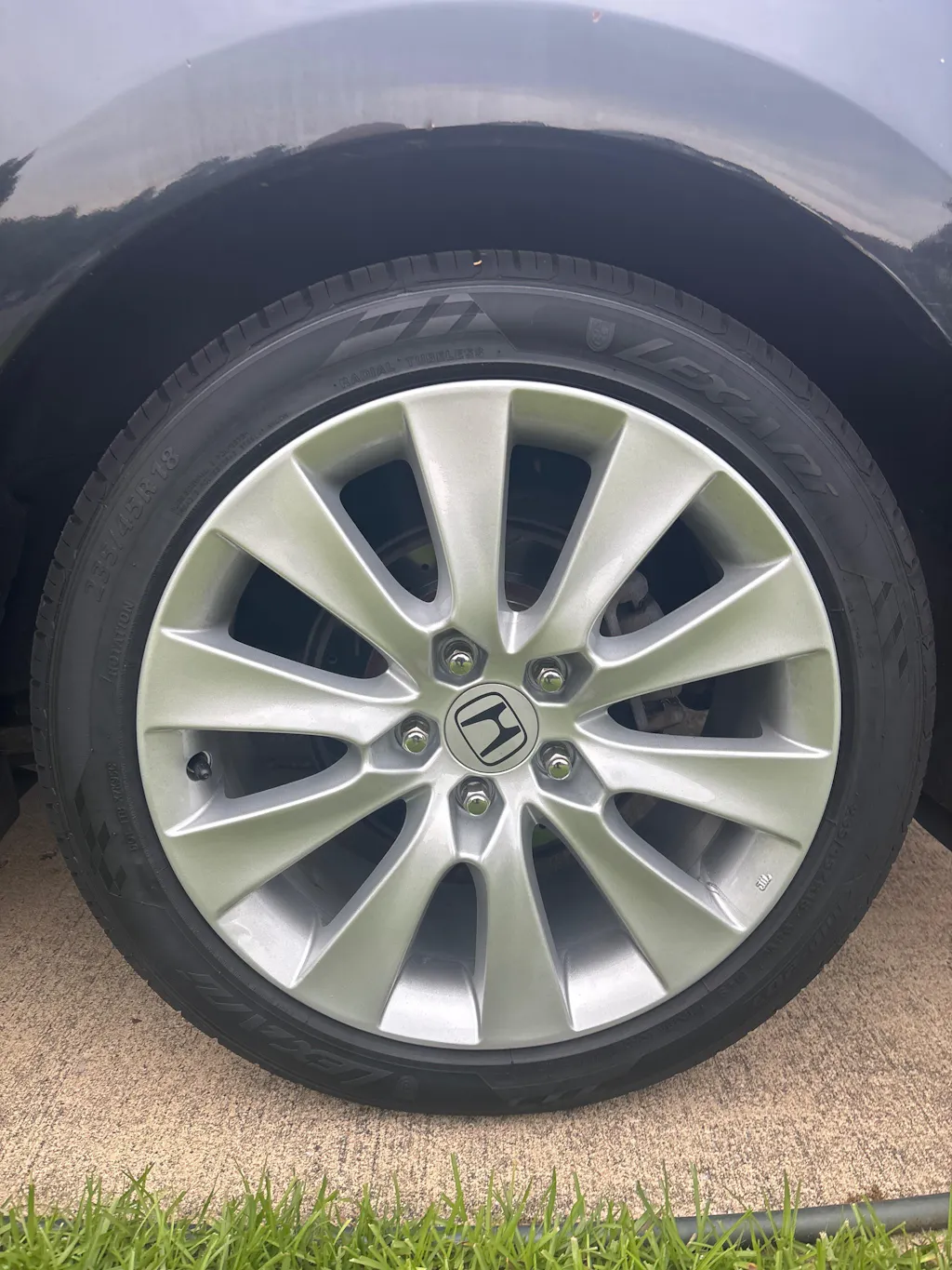 2009 Honda Accord 18" OEM Wheel Rim W63937S