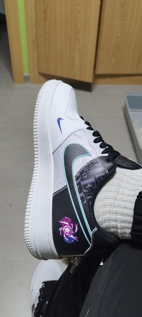 Satoru Gojo V.2 Custom SB-Style Sneakers