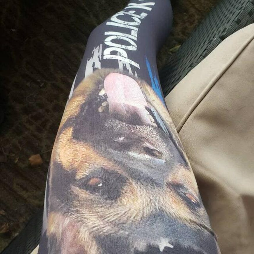 Proud Dog Groomer Leggings For Women. Dog Grooming Pink Line Pattern Women  Leggings. Yoga Workout Gift For Women, Birthday Gift For Her. - Avathread