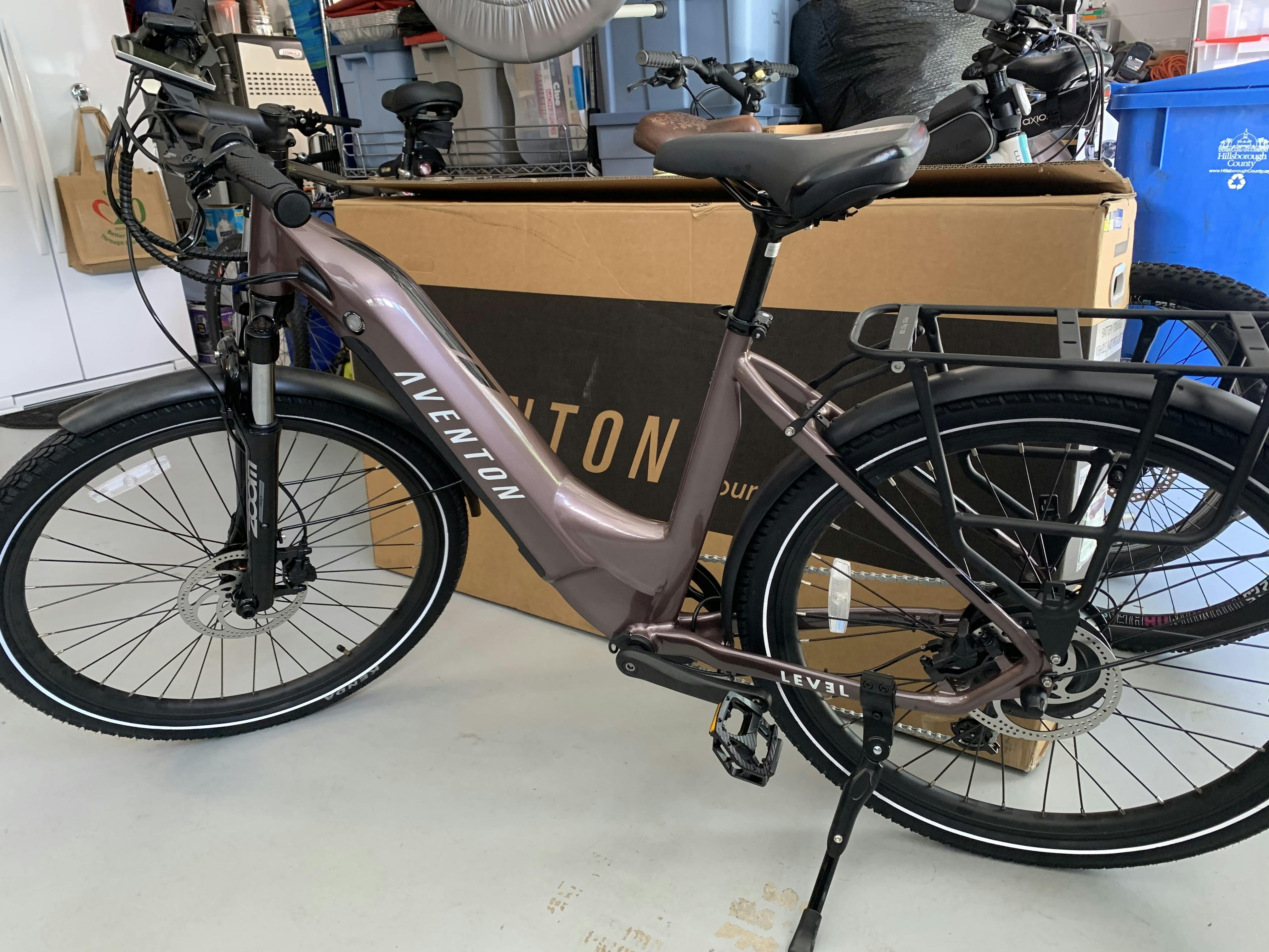 Best Commuter ebike Aventon’s New Level Commuter Electric Bike