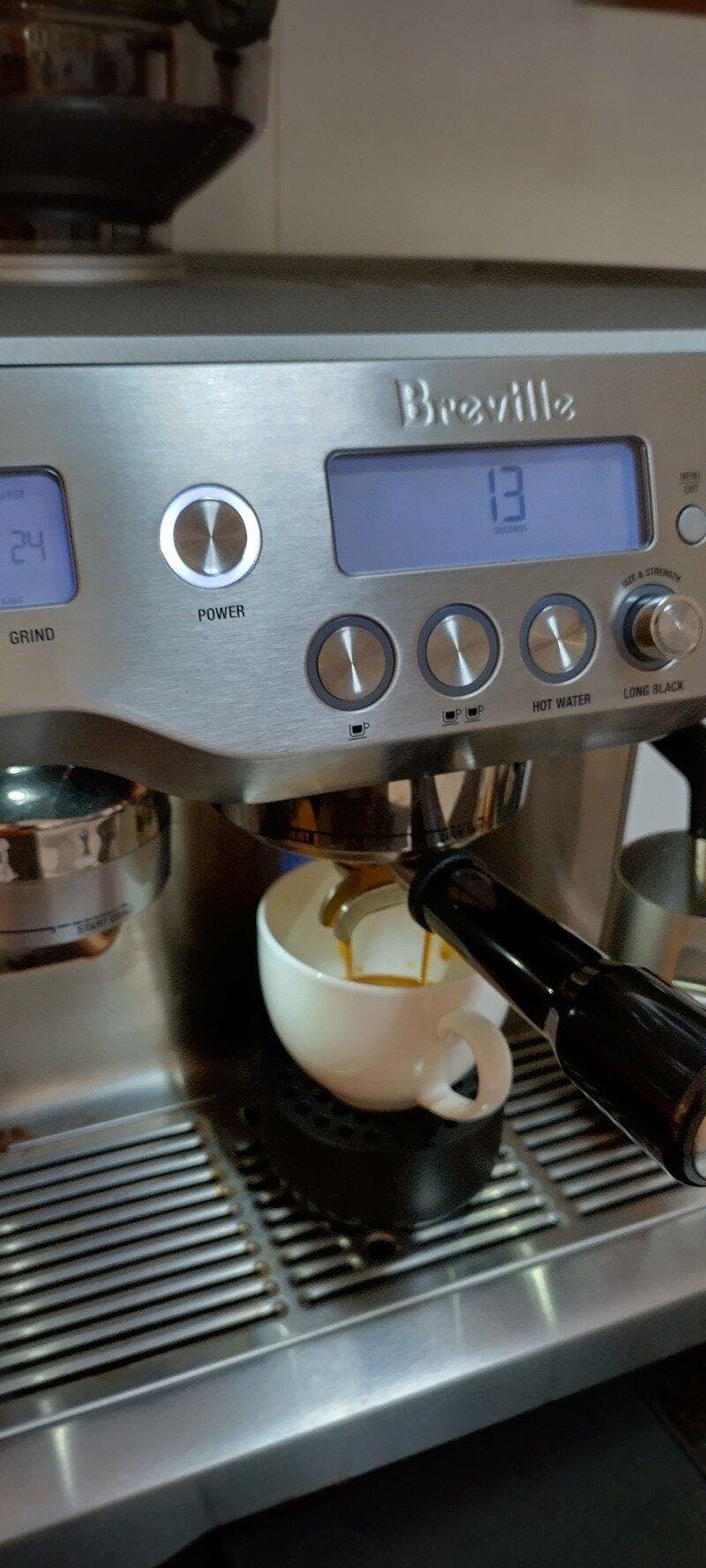 Breville Oracle Coffee Machine (Refurbished) Average Joe's Coffee