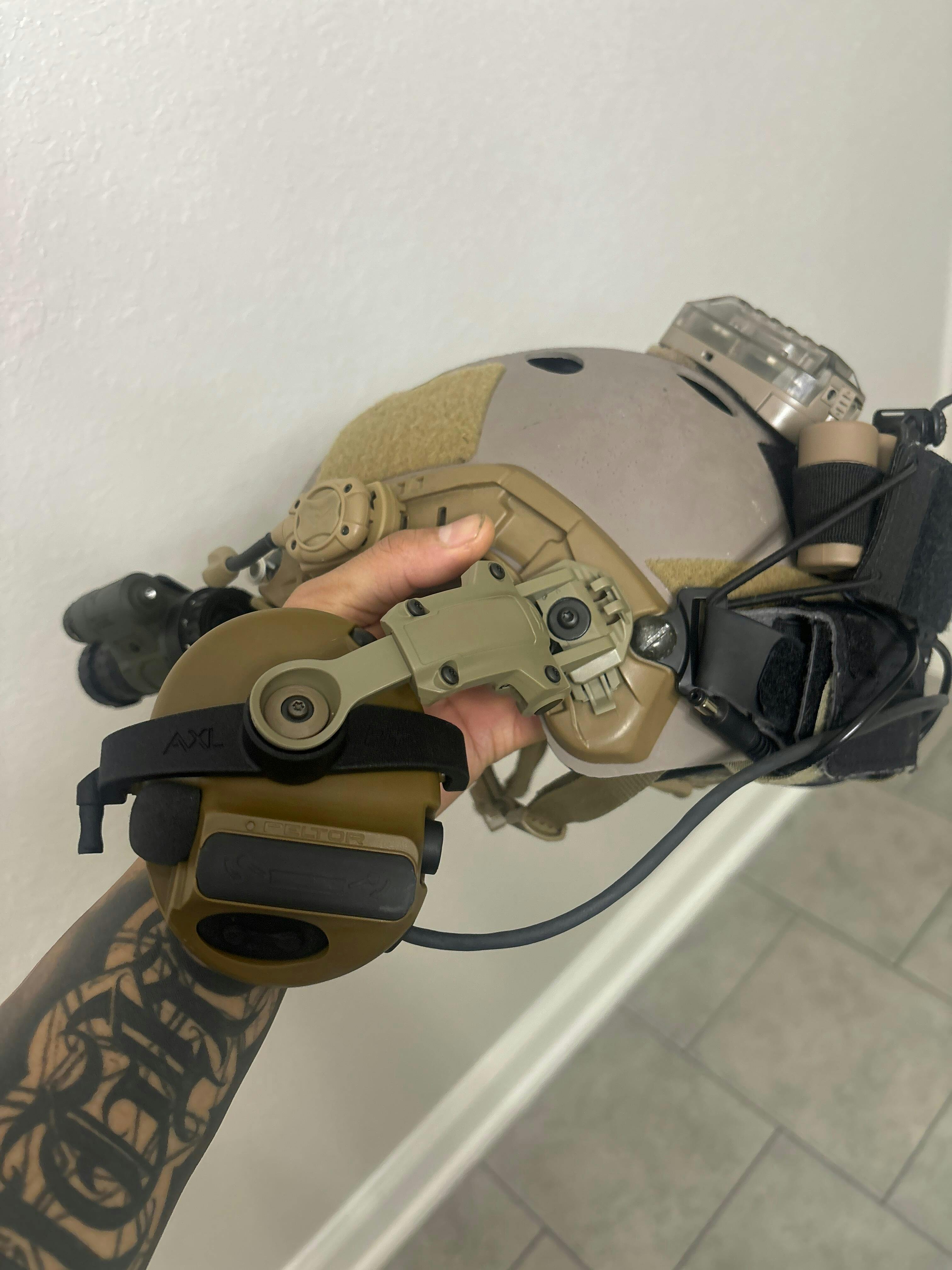 Ops-Core AMP Helmet Rail Mount Kit – AXL – Ops-Core AMP