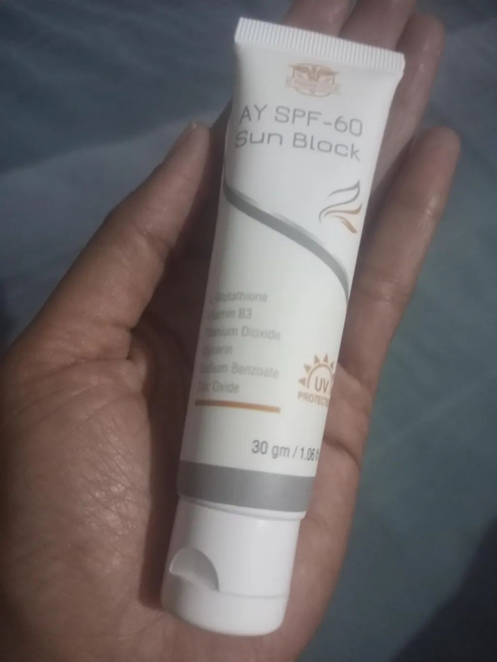 glutathione injections services Cathy doll brightening sunscreen best best best for oily skin,made in  Korea. #oilyskinsunscreen #oilysknsunscreen #cathydollsunscreen #sunscreen
