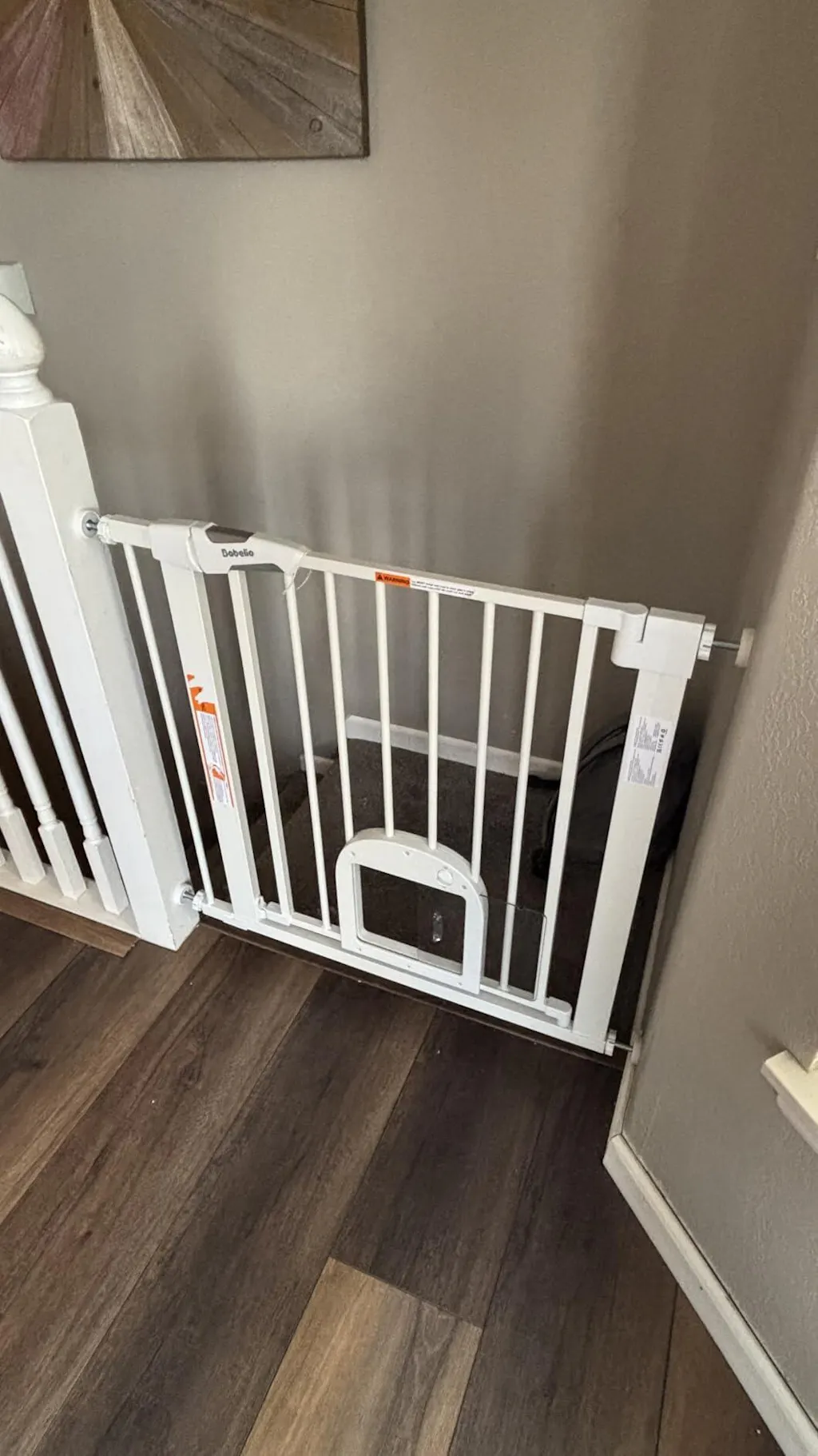 CatPrivilege T7 | Expandable Stylish Baby Gate with Cat Door