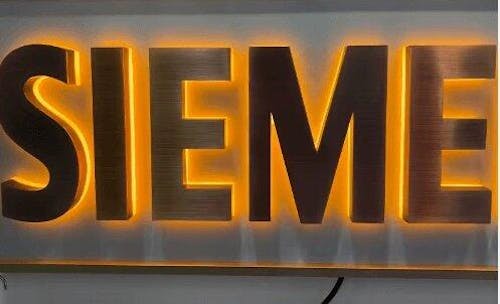 Custom Storefront LED Letters 3D Polish Shiny Gold Business Wall Lettering Backlit Channel Letters Commercial Lettering for Buildings