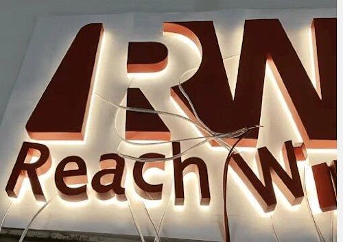 Custom Illuminated Sign Logo Backlit Letters Led Metal Wall Art  Light Up Logo Signs for Business Office Beauty Salon Decoration