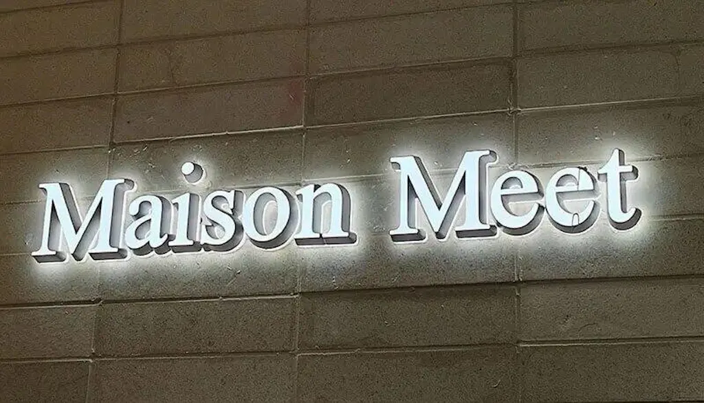 Custom Plexiglass Sign Illuminated Acrylic Letters Front Lit & Backlit LED Advertisigng Signage for Business Light Up Signs