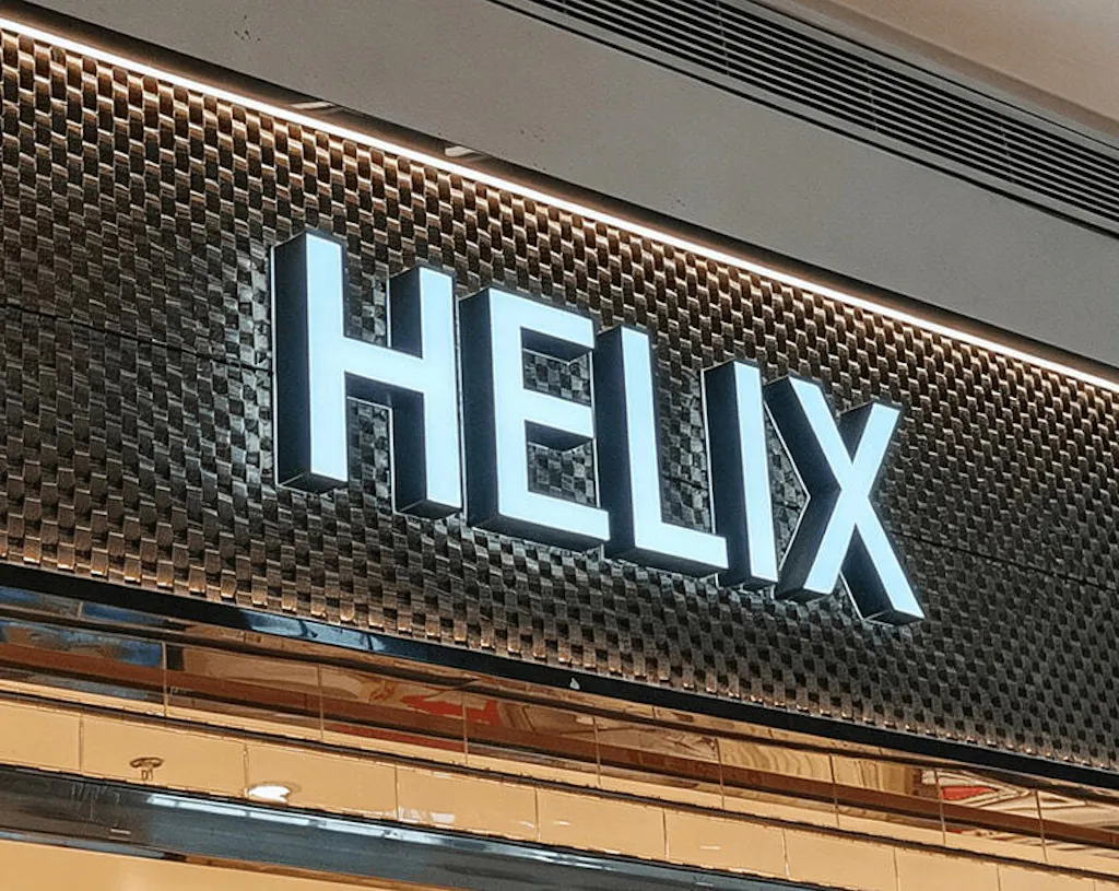 Custom Plexiglass Sign Illuminated Acrylic Letters Front Lit & Backlit LED Advertisigng Signage for Business Light Up Signs