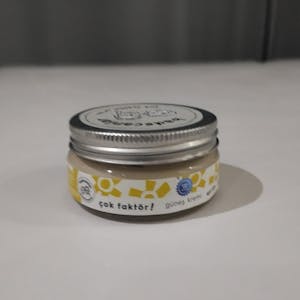 çok faktör! 50+ SPF güneş kremi