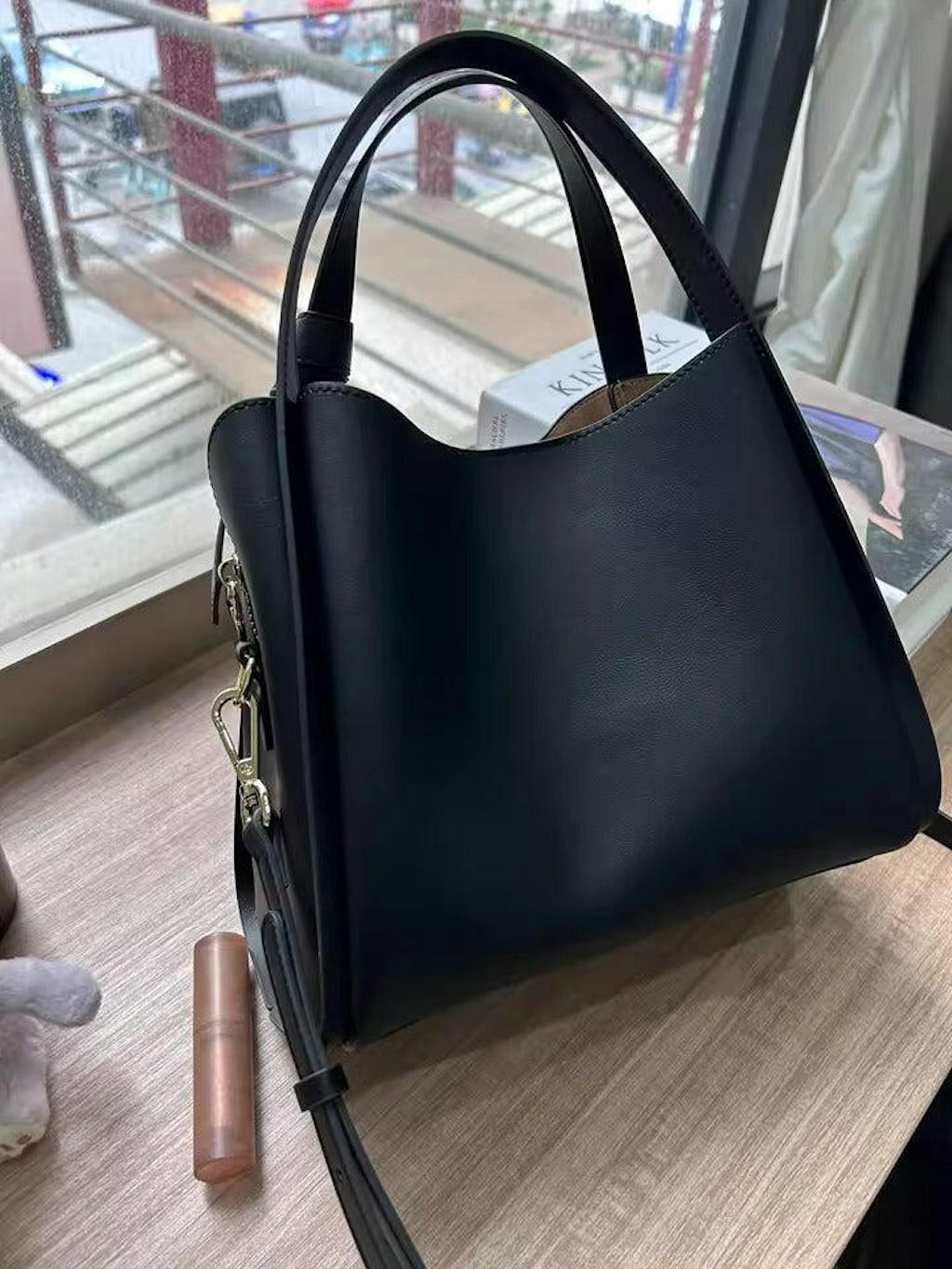 Grace Bucket Bag