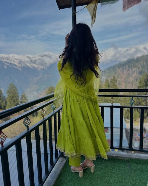Gotapatti Work Lime Green Sleeveless Anarkali Suit
