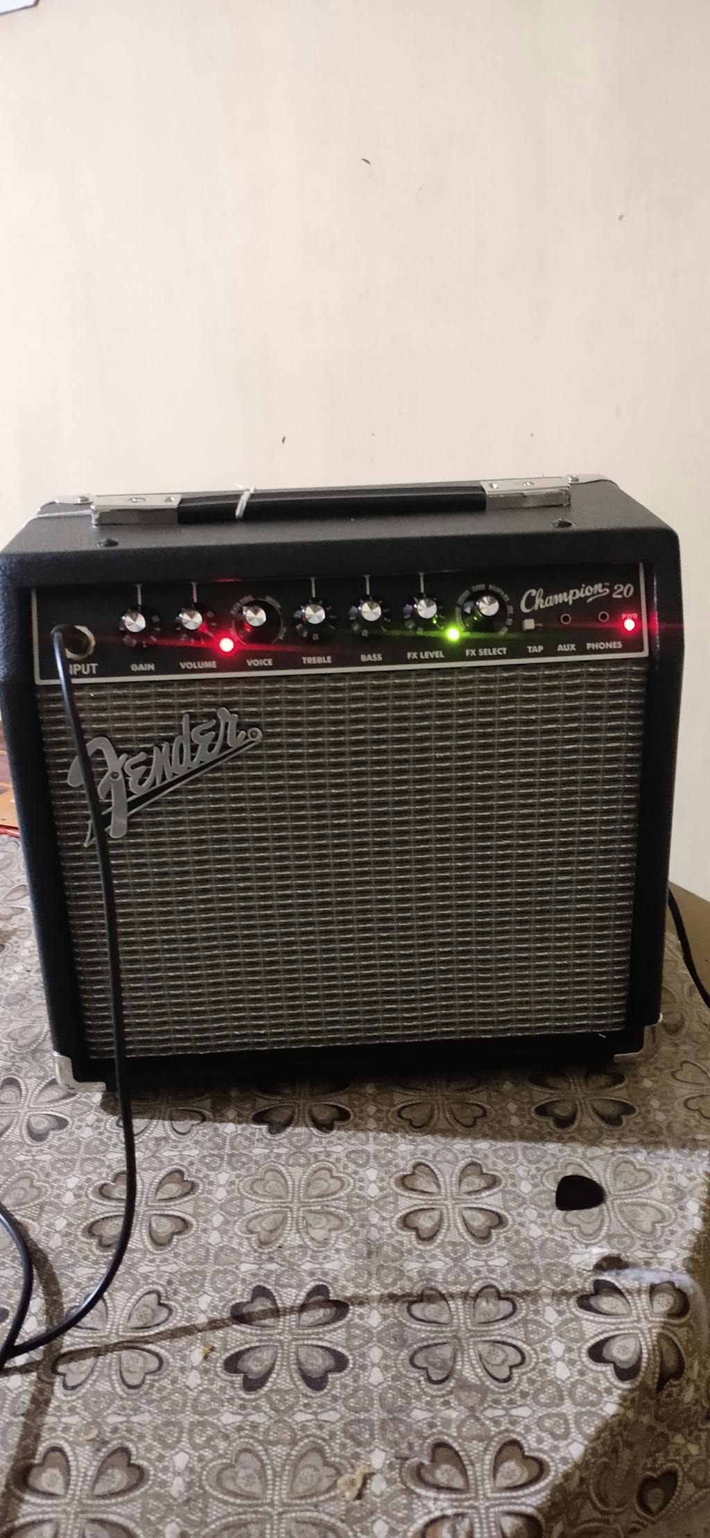 Buy Fender Champion 20W Combo Guitar Amplifier Online | Bajaao