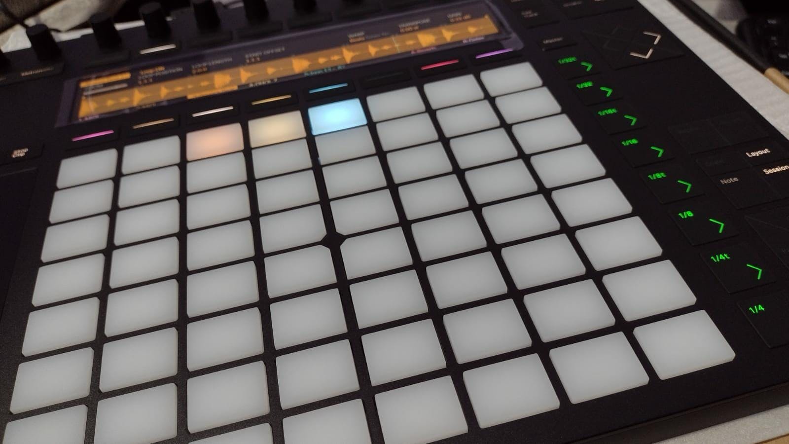 Buy Ableton Push 2 & Live 10 Suite Bundle Drum Machine Online