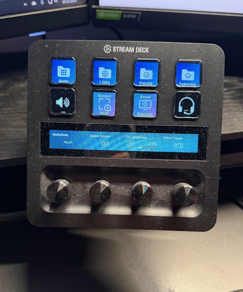 Stream Deck Plus Halter für Setup Cockpit