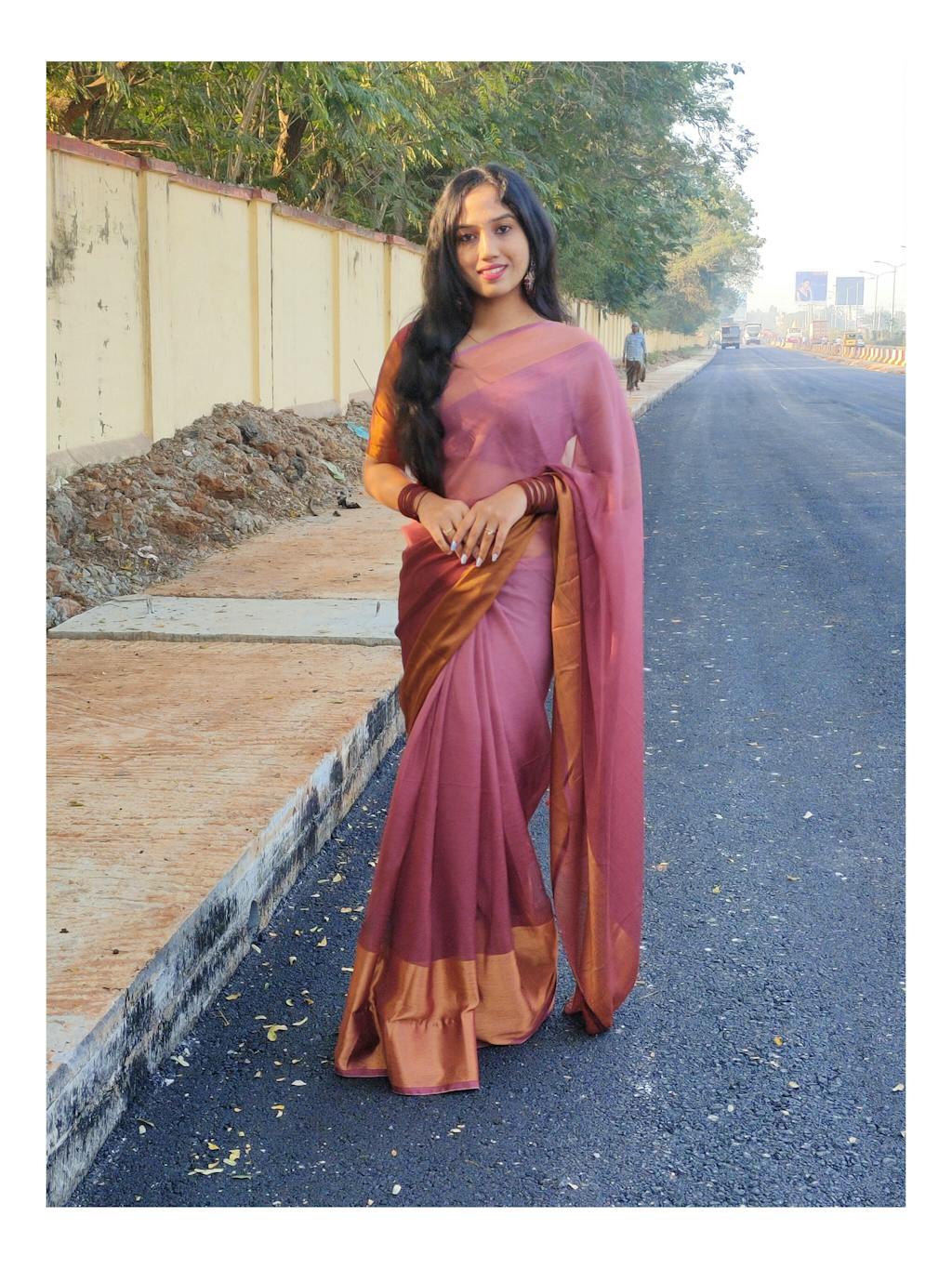 Dual Shade Semi Chiffon Saree With Zari Border-Pastel Pink