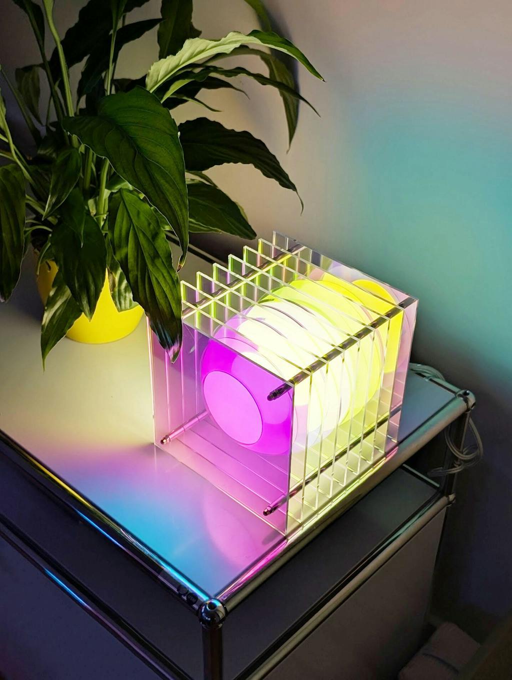 Lớp small square in dreamy acrylic