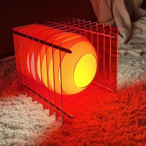 Lớp small square in red acrylic CE