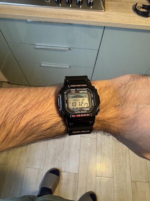 [カシオ] 腕時計 ジーショック 【国内正規品】G-LIDE 電波ソーラー GWX-5600-1JF メンズ ブラック