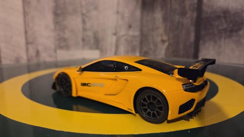 Kyosho 32366OR MINI-Z RWD MR-04 readyset McLaren 12C GT3 2013 Orange