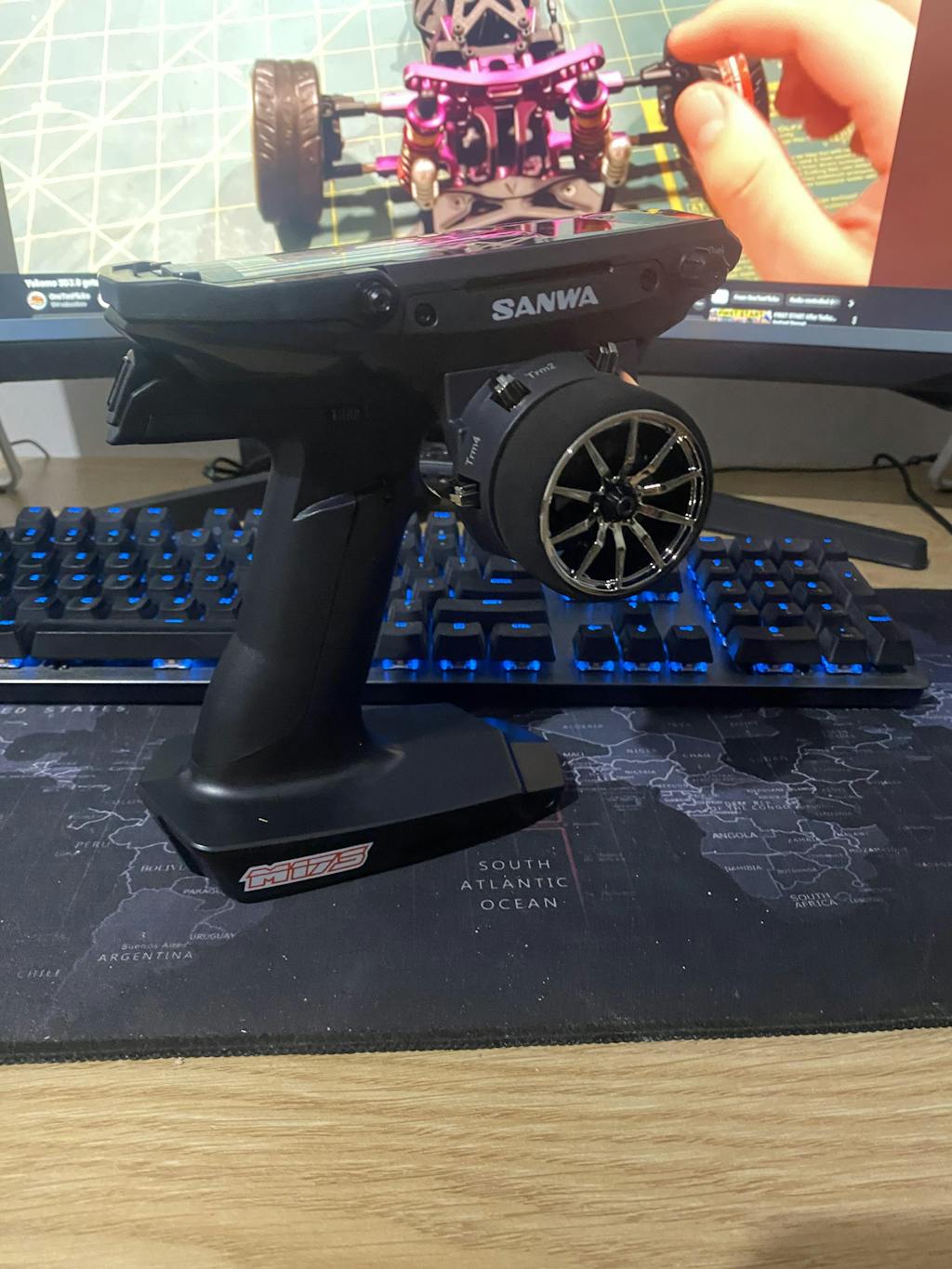 Sanwa 101A32901A M17S w/ RX-493i