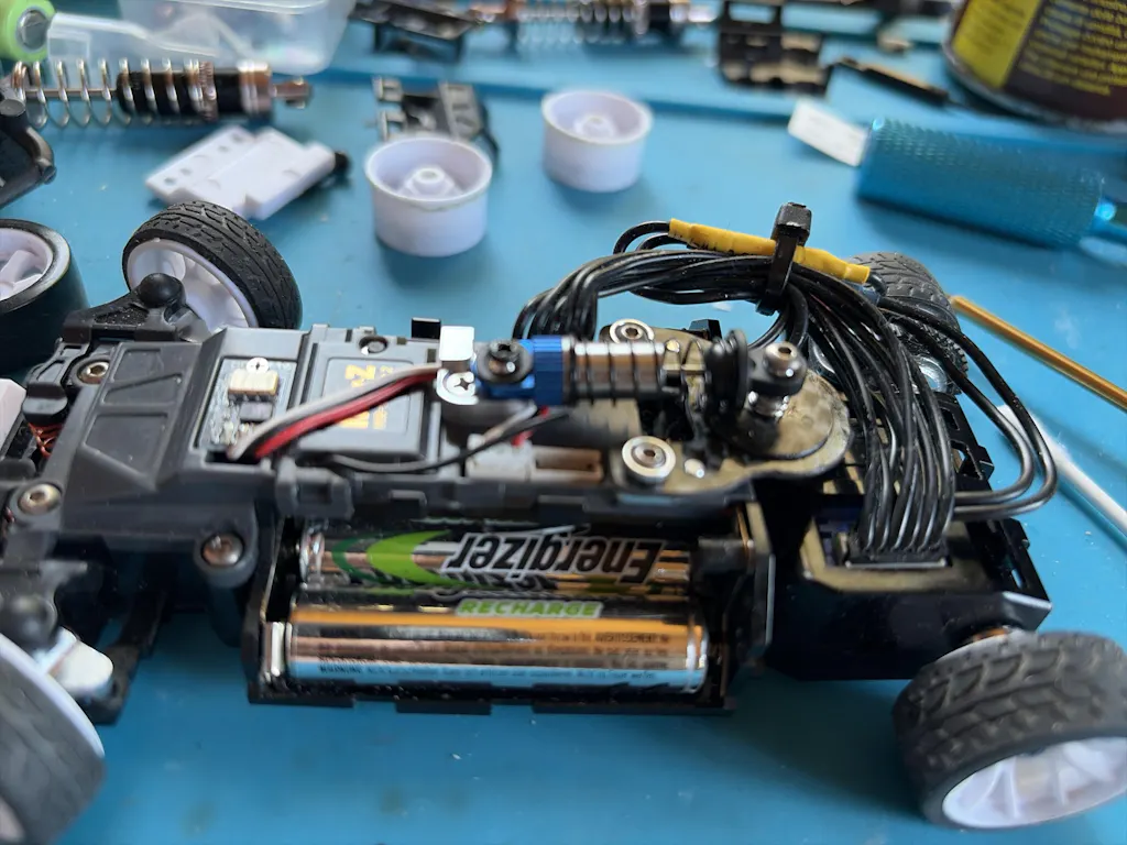 Kyosho R246-1360B V2 Aluminum Oil Shock 2