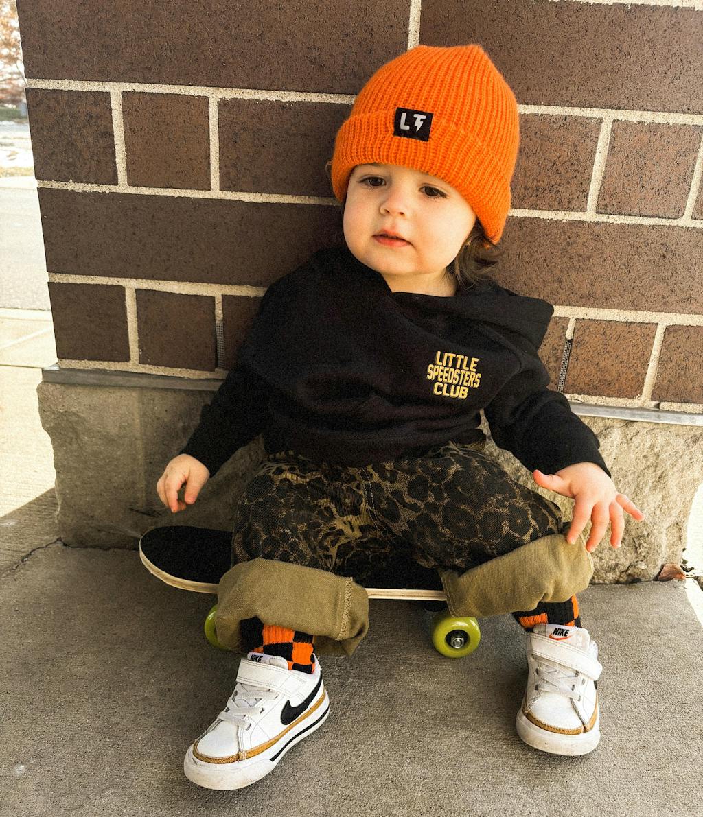 Leopard Oversized Jeans – animal print| 90s Inspired Bottoms