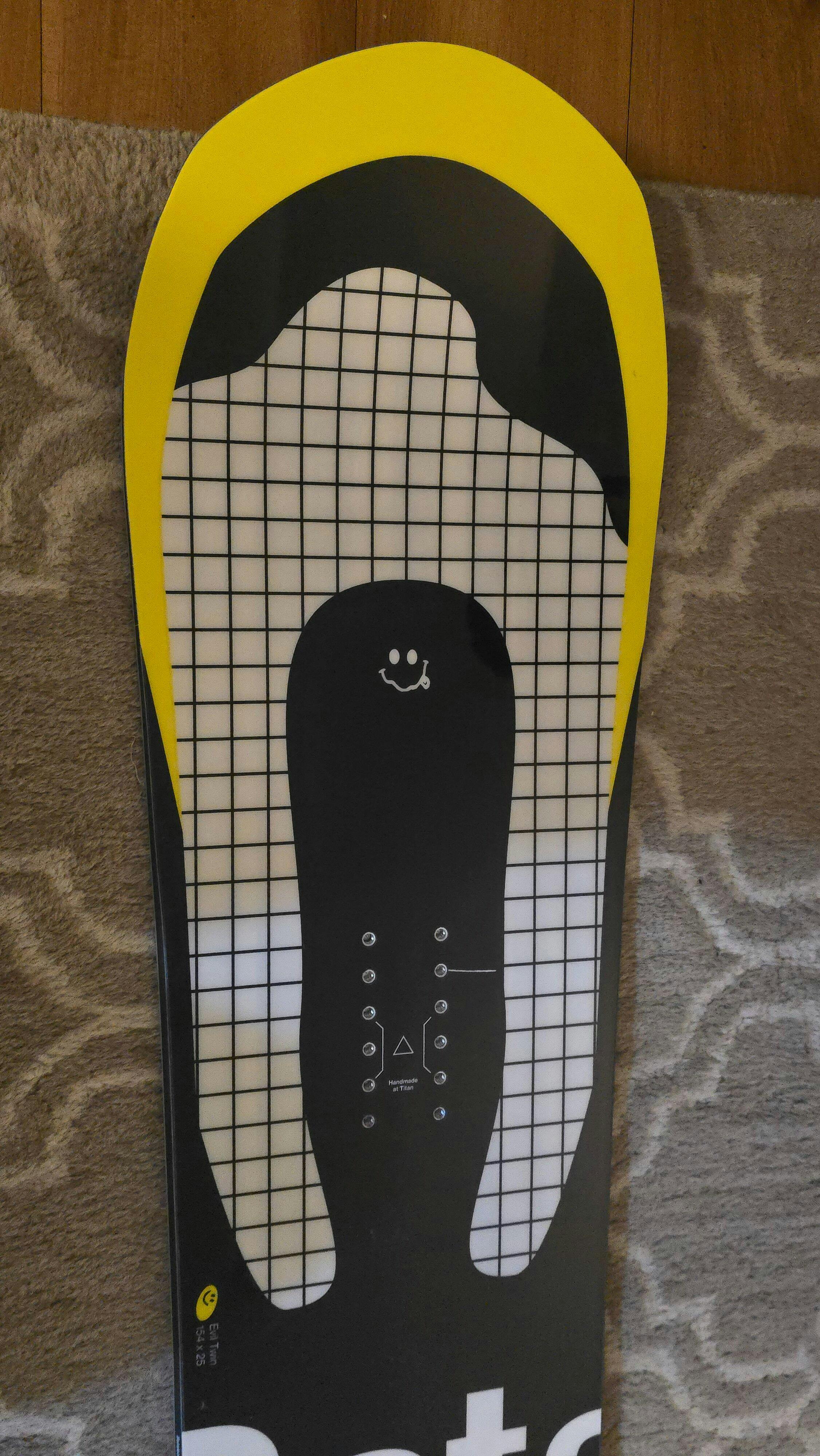 Bataleon Evil Twin Men's Snowboard 2025/2026 – Bataleon CA