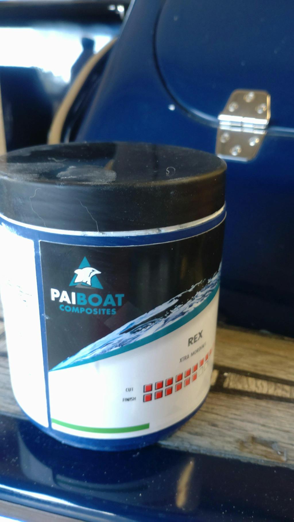 Tvistet Ullpute Premium | Lett rubbing - Mindre hologrammer | Lake Country