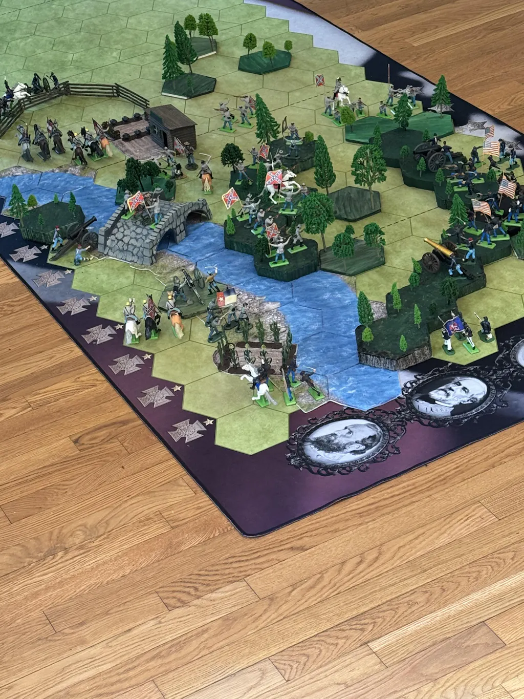 FeltPro™ Cut & Play River — Large (6")