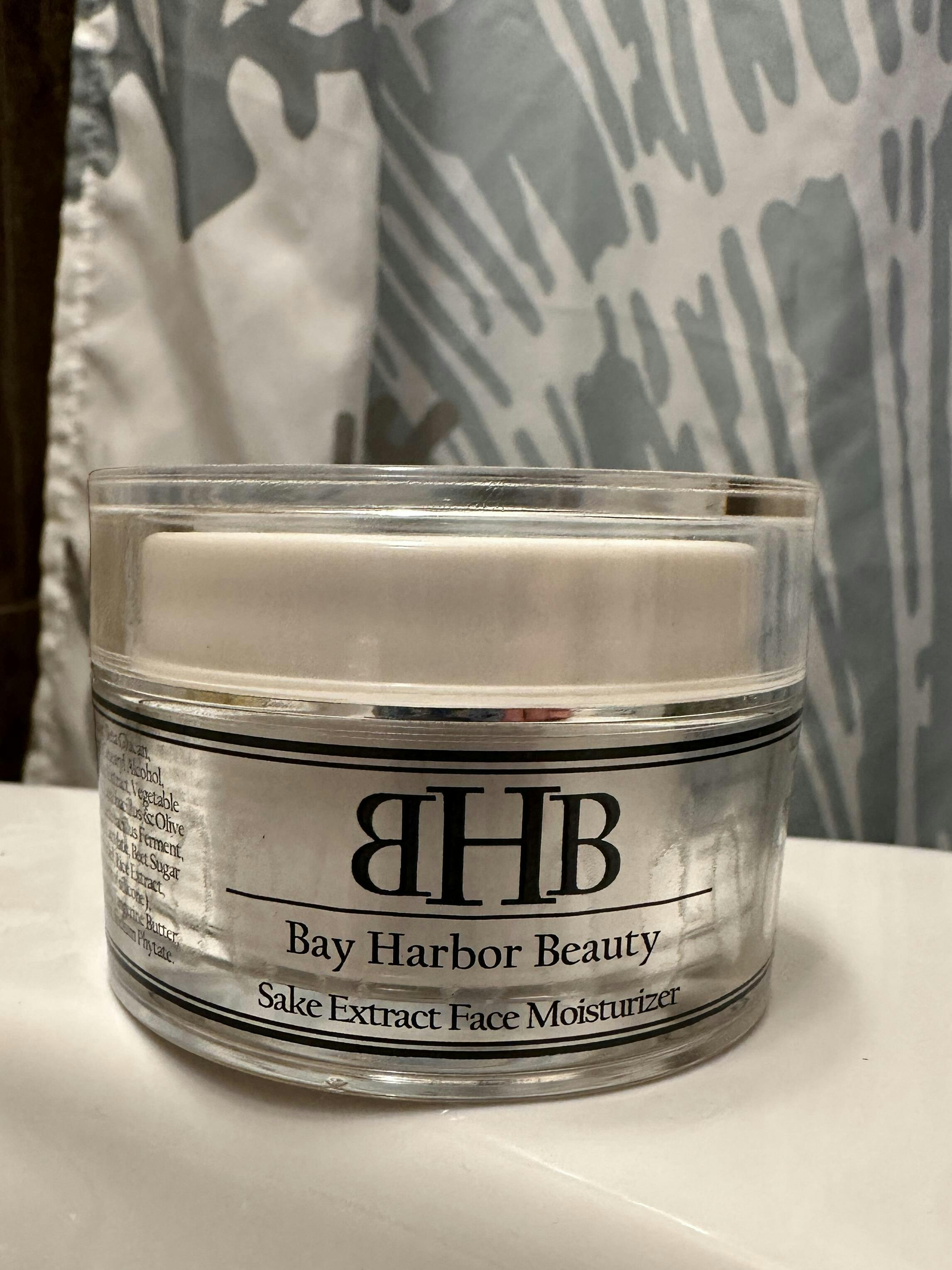 Ceramide And Hyaluronic Acid Serum For Hydrated Skin – Bay Harbor