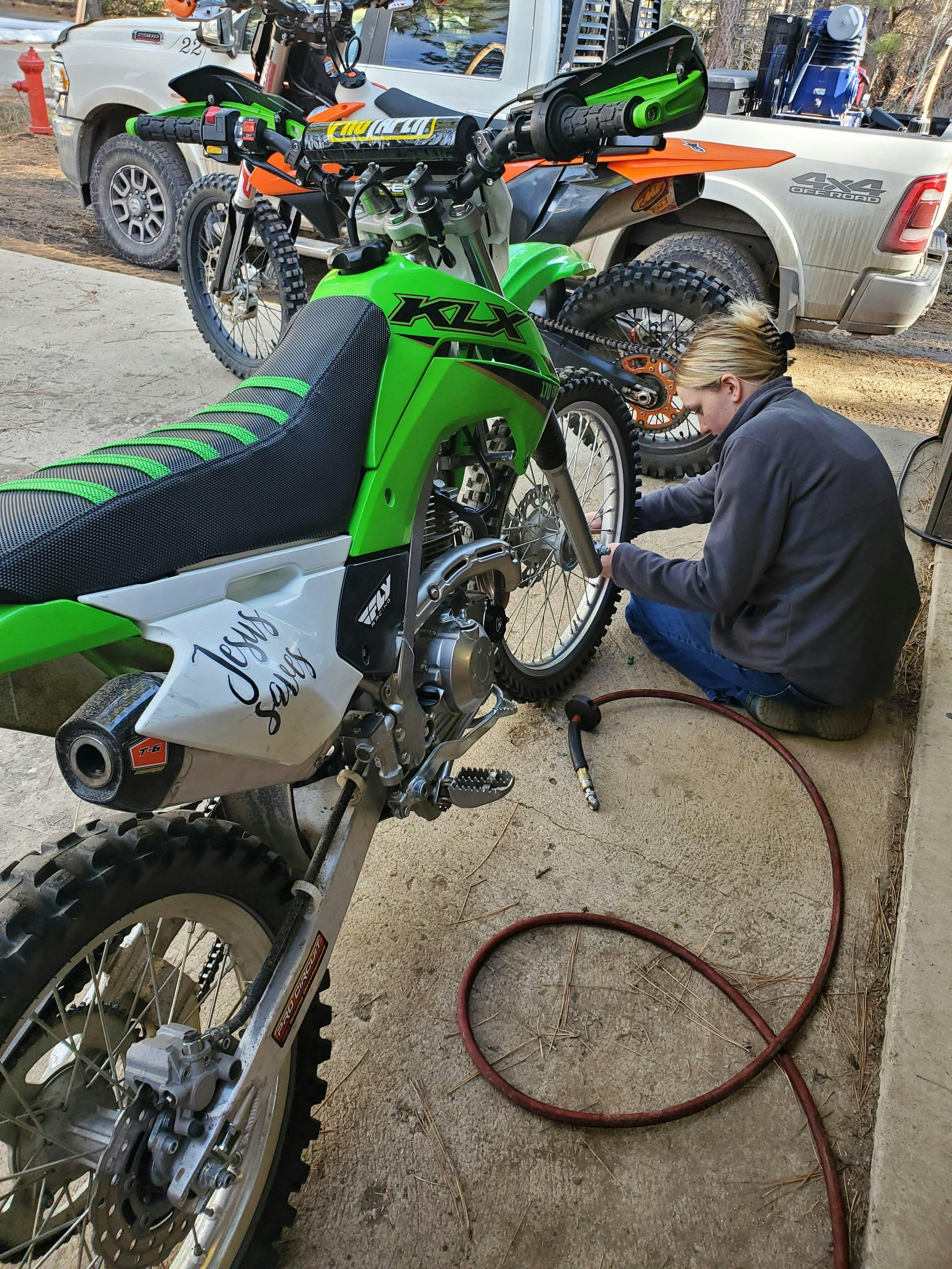 KLX140 Tall Seat Kit – BBR Motorsports
