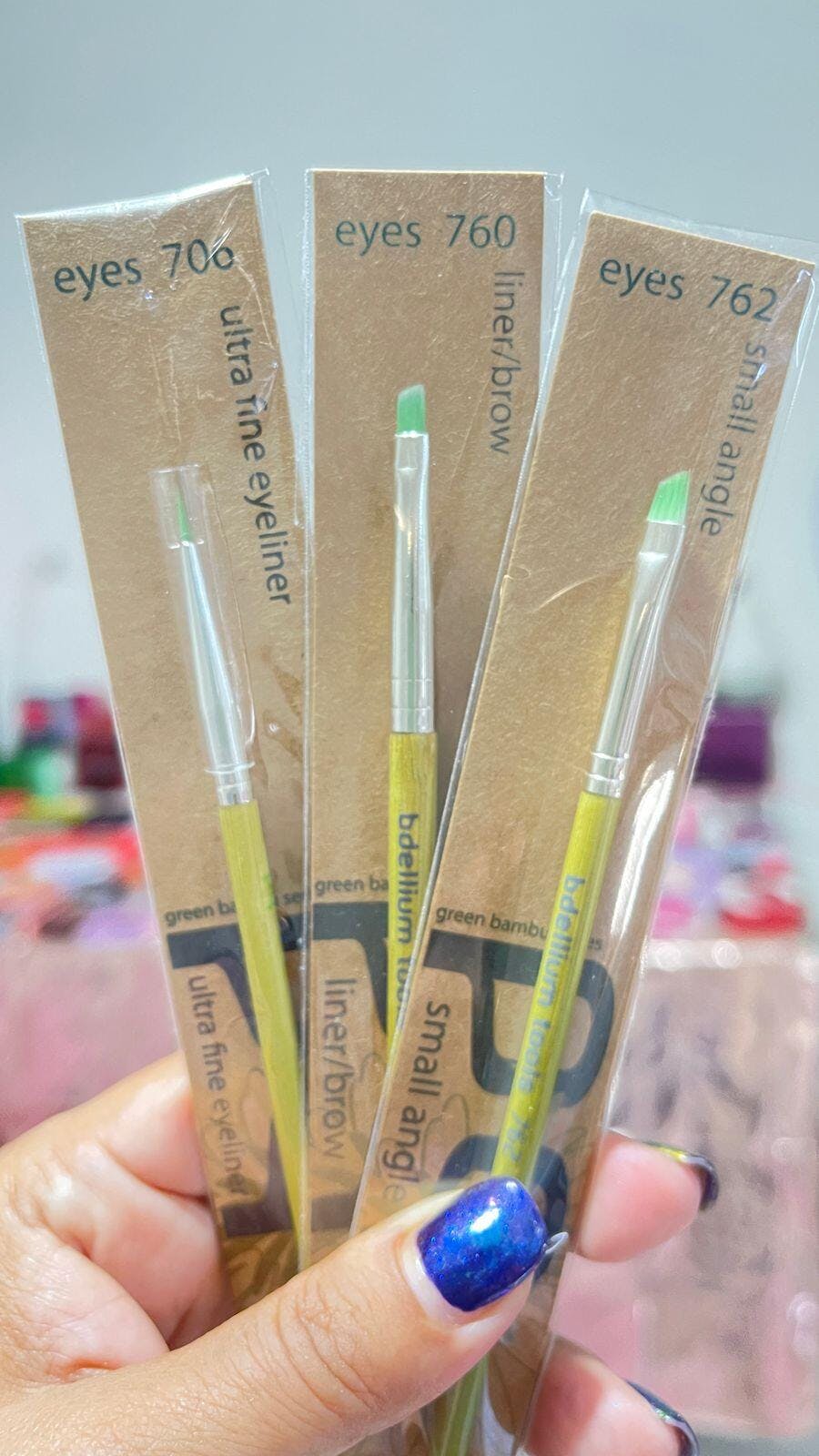 アイ Studio 760 Liner/Brow – Bdellium Tools