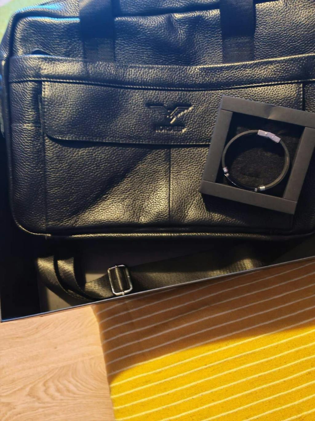 MUŠKA KOŽNA TORBA U CRNOJ BOJI ZA LAPTOP 13/15 Inča – NORDEEP