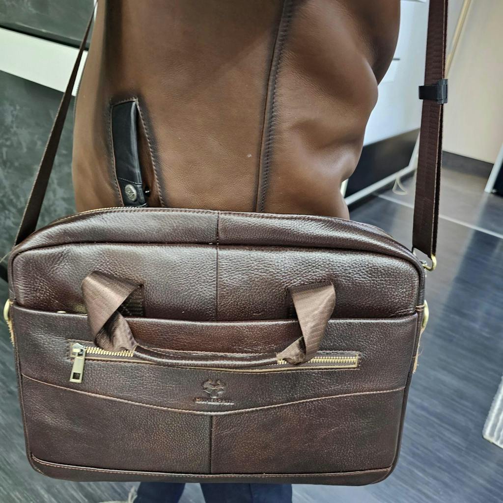 MUŠKA KOŽNA TORBA U TAMNO BRAON BOJI ZA LAPTOP 13/15 Inča - Humerpaul
