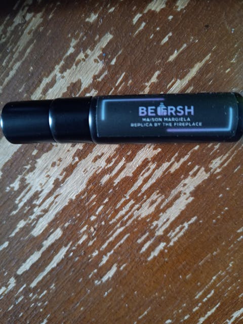 Maison Margiela Replica By The Fireplace