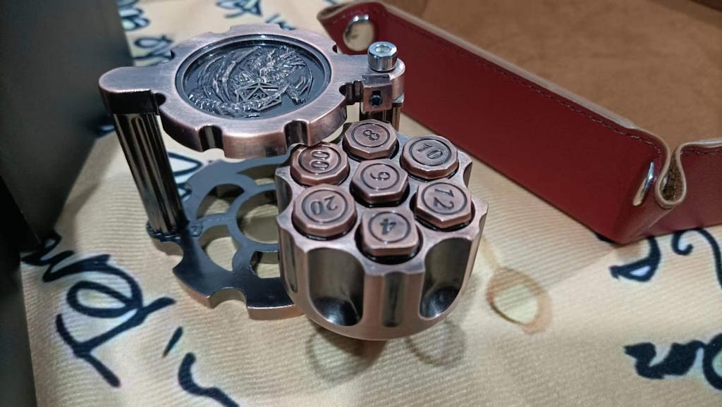 Unique dnd revolver dice set: 7 cool metal dnd bullet dice in the rotating revolver cylindrical magazine