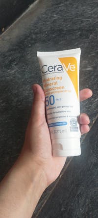 CeraVe Hydrating Mineral Sunscreen SPF 50 - 75ml